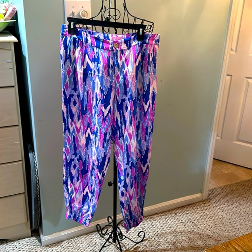 Lilly Pulitzer Saffron Jogger Size 8